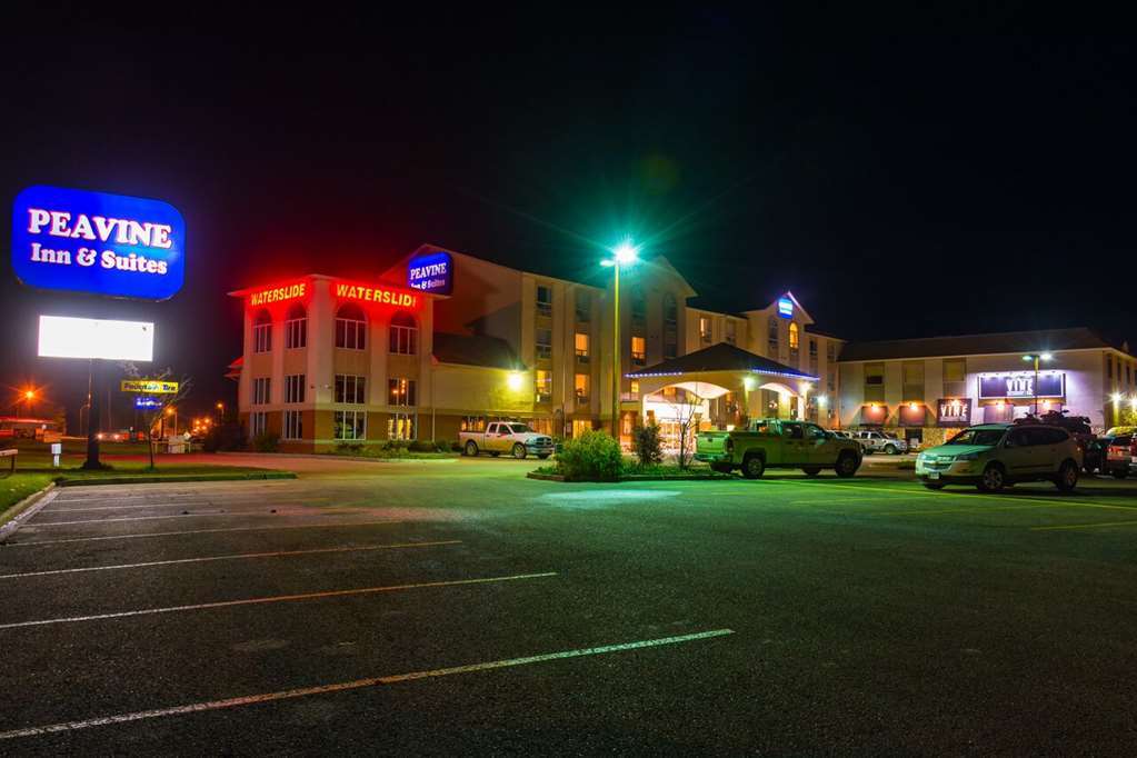 Peavine Inn & Suites High Prairie Exterior foto